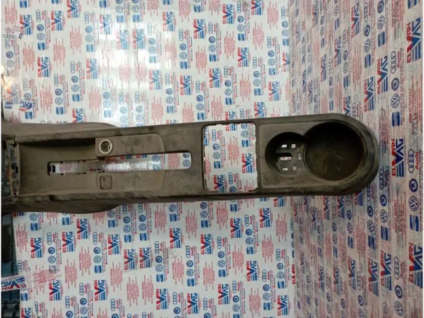 5JB863241F | Seat Toledo Orta Konsol VAG