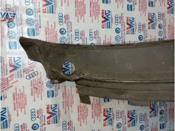 8D2819402 | Audi A4 Su Tahliye Izgarası VAG