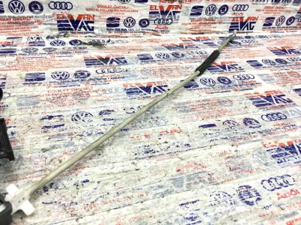 6J3837017B | Seat Ibiza Kapı Kilit Teli VAG