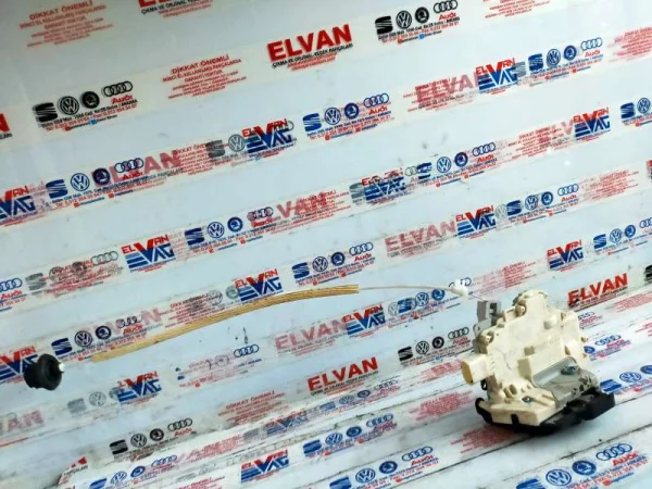 4F2837015 | Sol Ön Kapı Kilidi | Audi A3, A6, A8 VAG