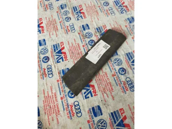 1J0858981A | Teyp Çerçeve Kapağı | VW Bora, Golf, Jetta VAG