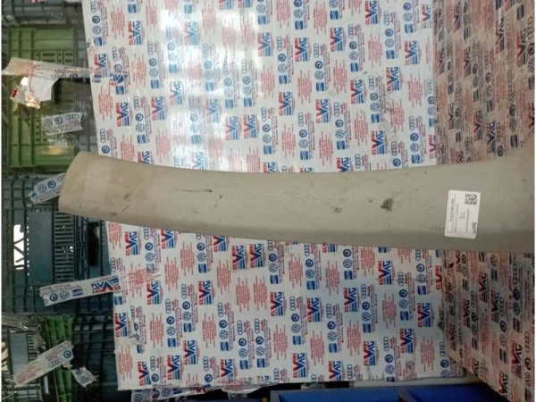 6Y0867458A | İç Kapı Kolu Tutamağı VAG