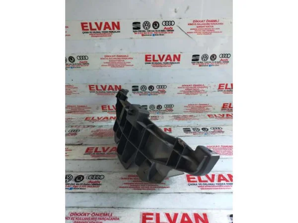 7L6858435B | VW Touareg Gösterge Paneli Çerçevesi VAG