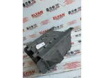 5M0881578A | VW Golf Koltuk Altı Eşya Gözü - 2