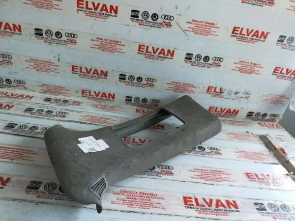8L4867239 | Audi A3 Sol Üst B Sütun Kaplaması VAG
