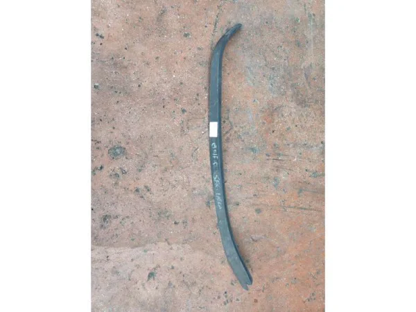 1K6839374C | VW Golf Arka Sağ Kapı Çıtası VAG