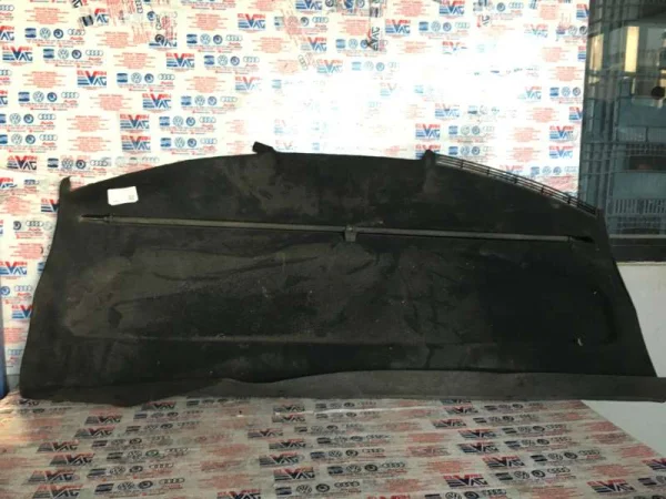 1J5861325 | VW Jetta Arka Cam Güneşliği VAG