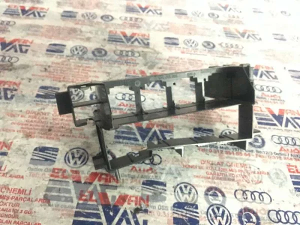 2H0937545 | VW Amarok Kontrol Ünitesi Tutucusu VAG
