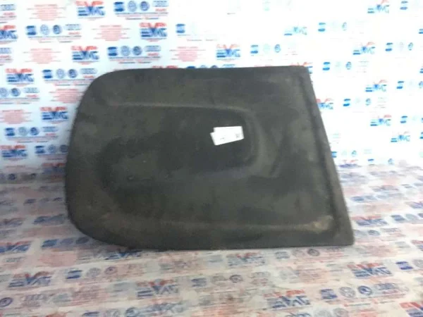 8R0881969 | Audi Q5 Koltuk Sırtlık Koruyucusu VAG