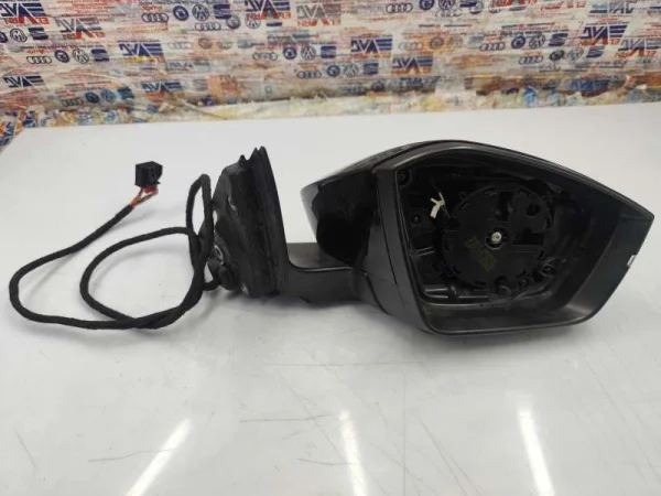 3V0857538A | Skoda Superb Sağ Ayna Kapağı VAG