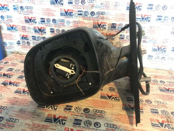 7E1857507 | VW Transporter Elektrikli Sol Dış Dikiz Aynası VAG