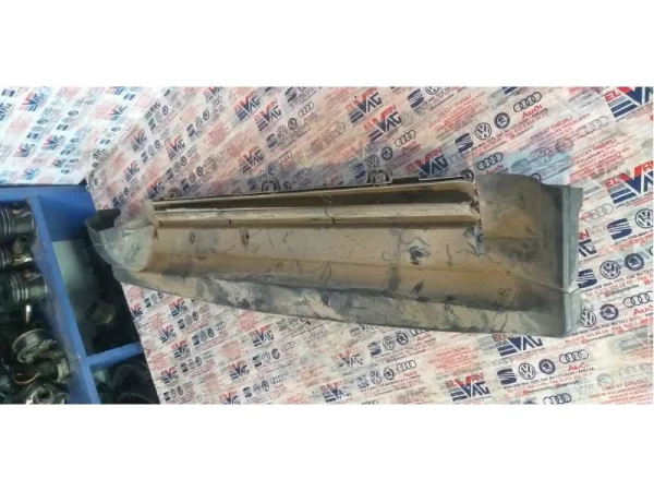 7E0805962B | VW Transporter Ön Panel Alt Koruması VAG