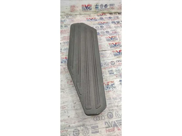 2H7864678B | VW Amarok Ayak Dayama Pedalı VAG
