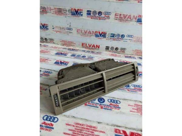 8E0820951H | Audi A4 Orta Havalandırma Izgarası VAG