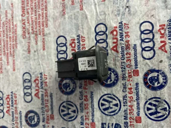 5JA927127 | Skoda Rapid Lastik Basıncı Kontrol Düğmesi VAG