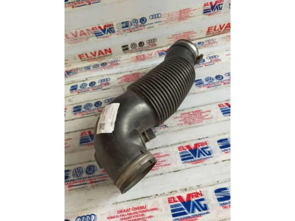 9635638780A | Hava Filtre Hortumu VAG