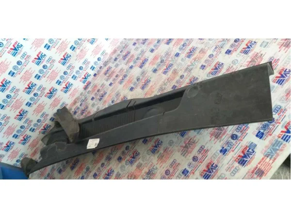 7P6819402E | VW Touareg Su Yönlendirici Izgarası VAG