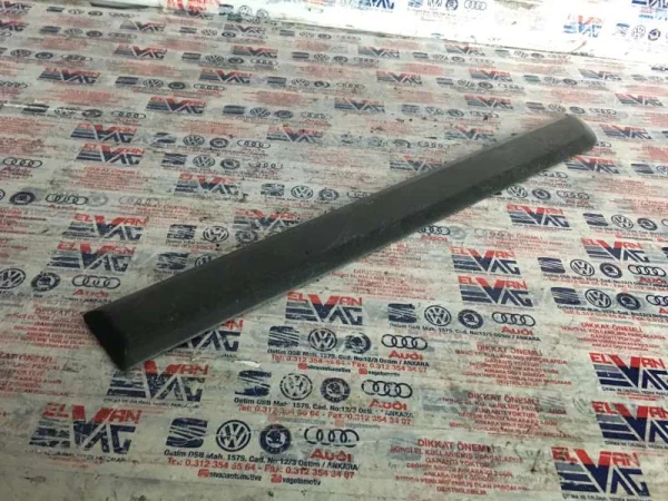 5L0853753 | Skoda Yeti Arka Sol Kapı Çıtası VAG