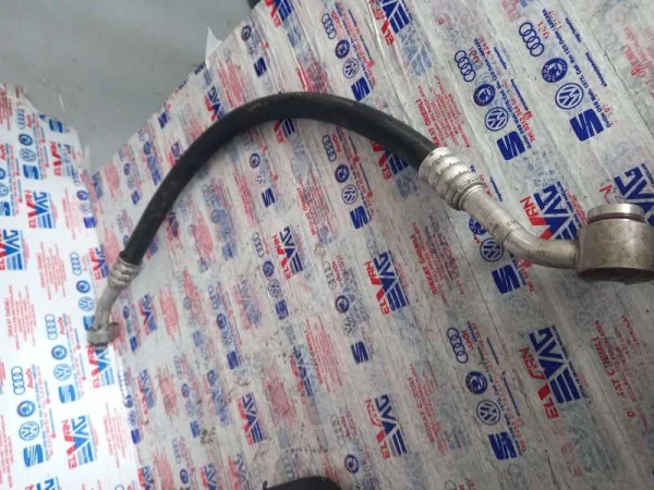 8W0816743D | Audi A4 Klima Borusu VAG