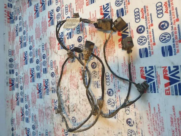 1P0971194 | Seat Leon Park Sensörü Tesisatı VAG