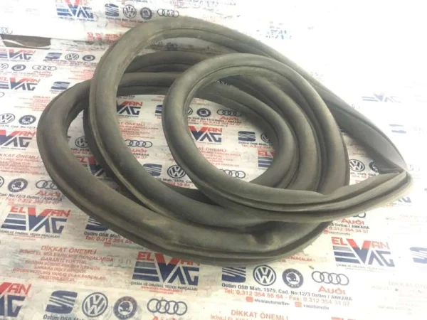 5C6867913 | Arka Sol Kapı Fitili VAG