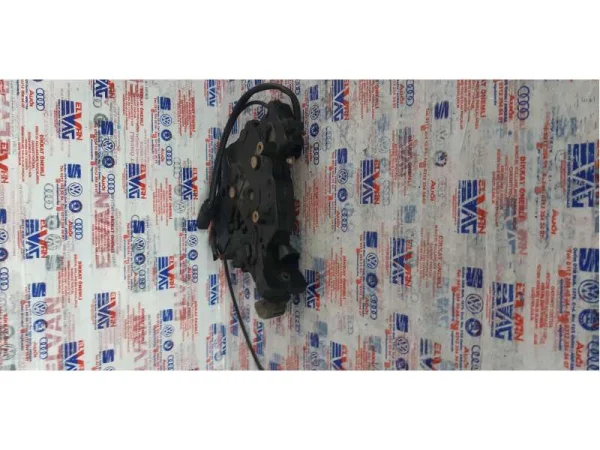 7E0843654BT | VW Transporter Sürgülü Sağ Kapı Kilidi VAG