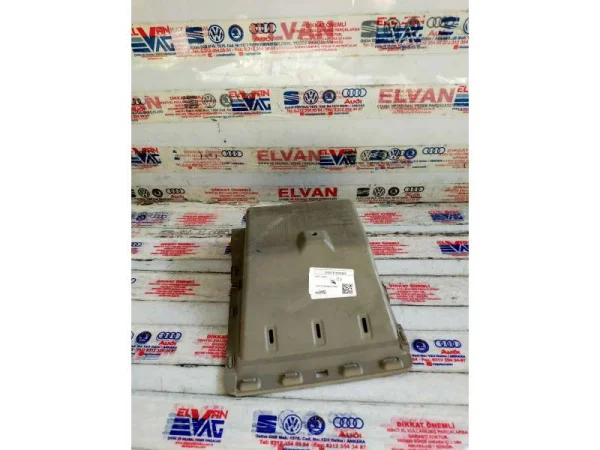 7E1858365P | VW Transporter Orta Konsol Kaplaması VAG