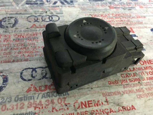 3B1959565 | VW Passat Ayna Ayar Düğmesi VAG
