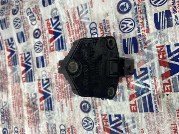 03C907660T | Yağ Seviye Sensörü | VW Caddy, CC - Audi A1, A3 - Seat Alhambra, Altea VAG