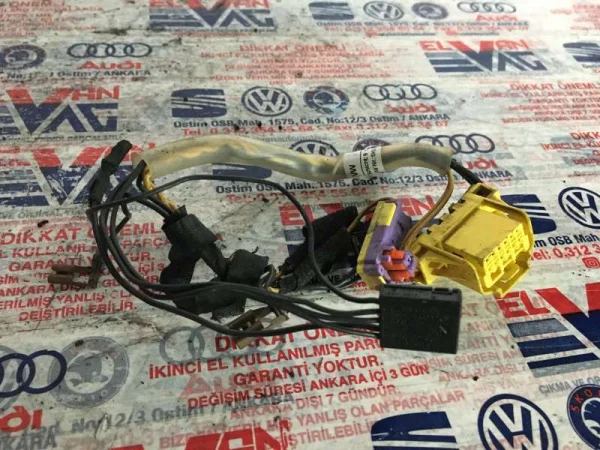 5K0971584D | Airbag Direksiyon Sargı Kablosu | VW Amarok, Caddy, CC, Golf, Jetta, Passat VAG
