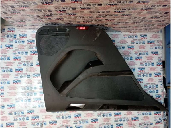 5C6839197A | VW Jetta Dış Kapı Kolu Bağlantı Ayağı VAG