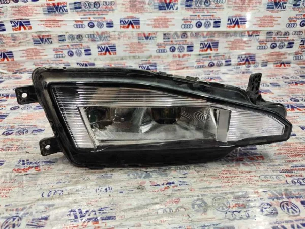 3G0941699 | VW Passat Sol Ledli Sis Farı VAG