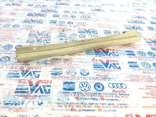 8E0868203 | Audi A4 İç Trim Kaplaması VAG
