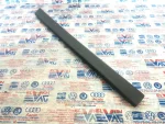1P0867197 | Seat Leon Ön Kapı İç Trim Çıtası - 1