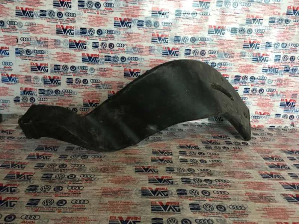 1T0819803E | Sol Ayak Bölmesi Hava Kanalı | VW Caddy, Touran VAG