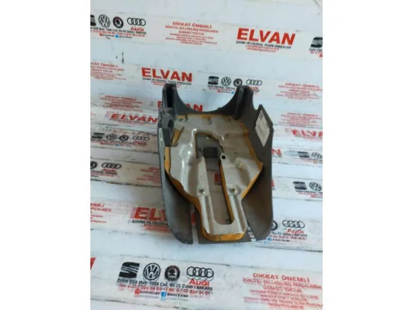 8E0953516N | Alt Direksiyon Kolon Muhafazası VAG