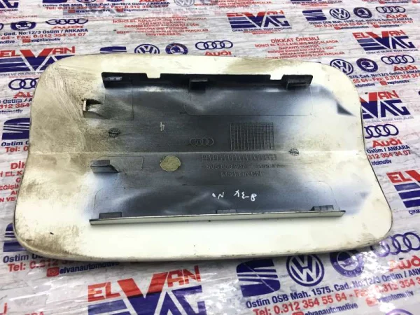 8V5809907 | Audi A3 Dış Yakıt Depo Kapağı VAG