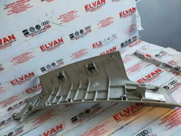 5J7867287 | Sol Arka C Sütun Kaplaması VAG