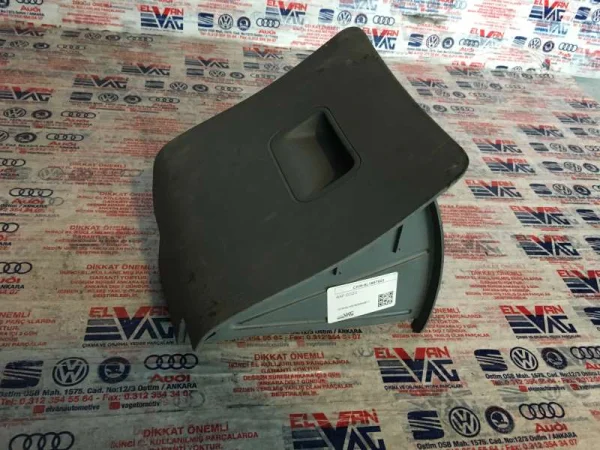 6L1857923 | Sürücü Torpido Kapağı VAG