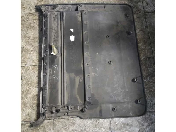 7H5861314C | VW Transporter Sürgülü Sağ Cam Perdesi VAG