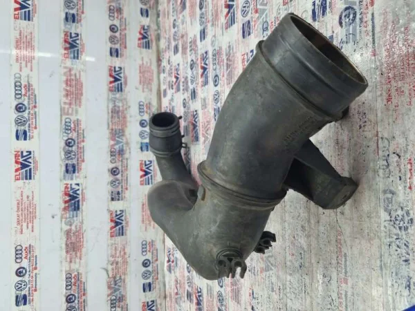 1J0129654L | İntercooler Hortumu VAG