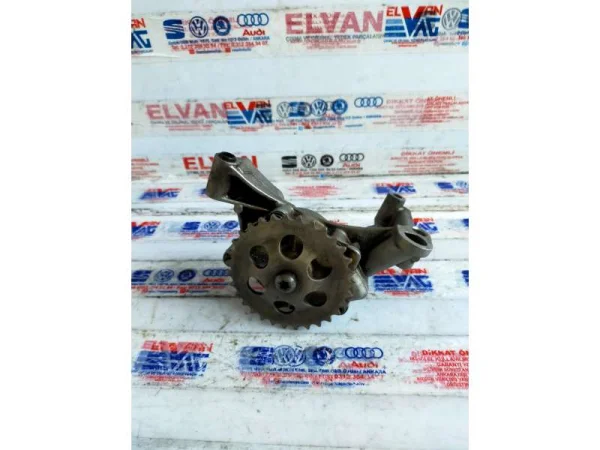 038115105B | Yağ Pompası | VW Bora, Golf, Jetta - Audi A3, A4, A6 VAG