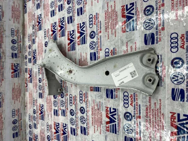 83A821131 | Sol Çamurluk Bağlantı Sacı | Audi Q3, RS Q3 VAG