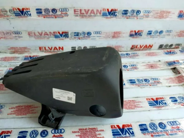 8V0880225A | Direksiyon Kolon Kapağı VAG