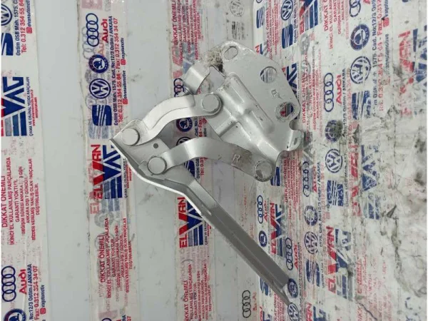 3AD823302 | Kaput Menteşe Takımı VAG