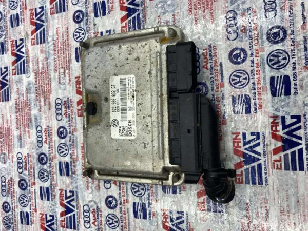022906032GT | VW Touareg Motor Beyni VAG