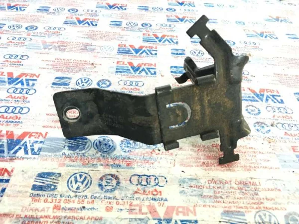 2H0131563G | VW Amarok Yakıt Filtresi Braketi VAG