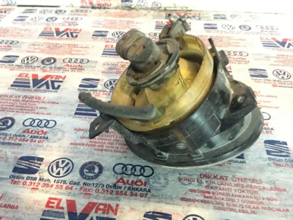 2H0941700 | VW Crafter Sağ Sis Farı VAG