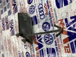 5N0807241 | VW Tiguan Ön Tampon Çeki Demiri Kapağı - 1