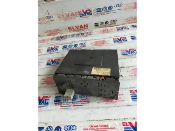 1K0937049T | Konfor Beyni | VW Golf, Touran VAG
